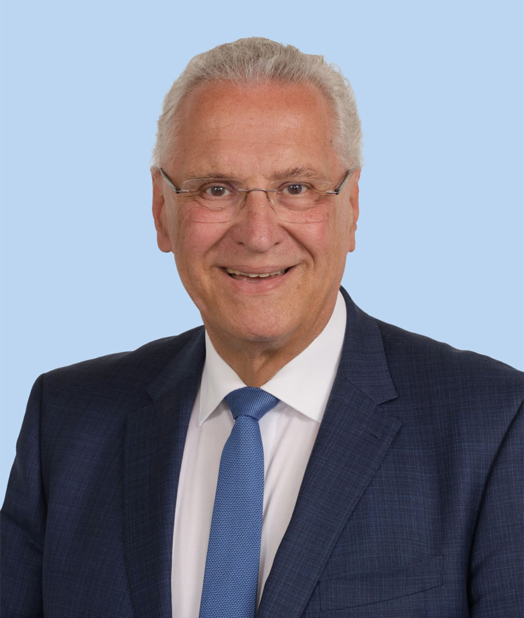 Porträtfoto Herrmann 2024 Web